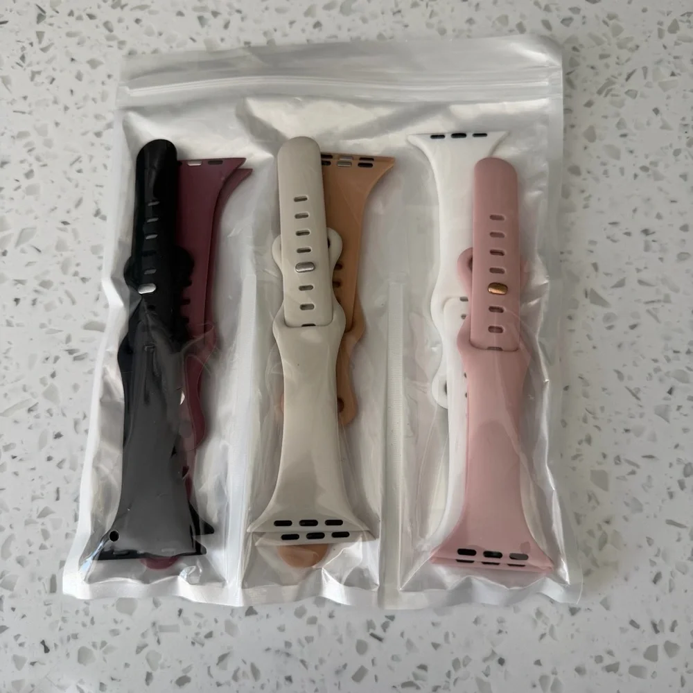 Apple Watch Series 10 46mm Jet Black Aluminum GPS Bundle - Picture 9 of 11